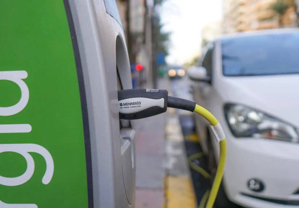 Экономические эксперты уверены: Европа не готова к электромобилю