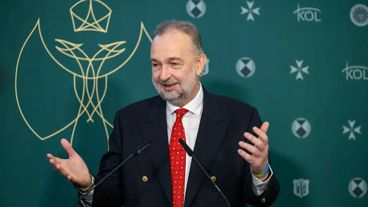 «Пятая колонна Москвы» против «инбридинга»: политический скандал в Австрии после речи Карла Габсбурга