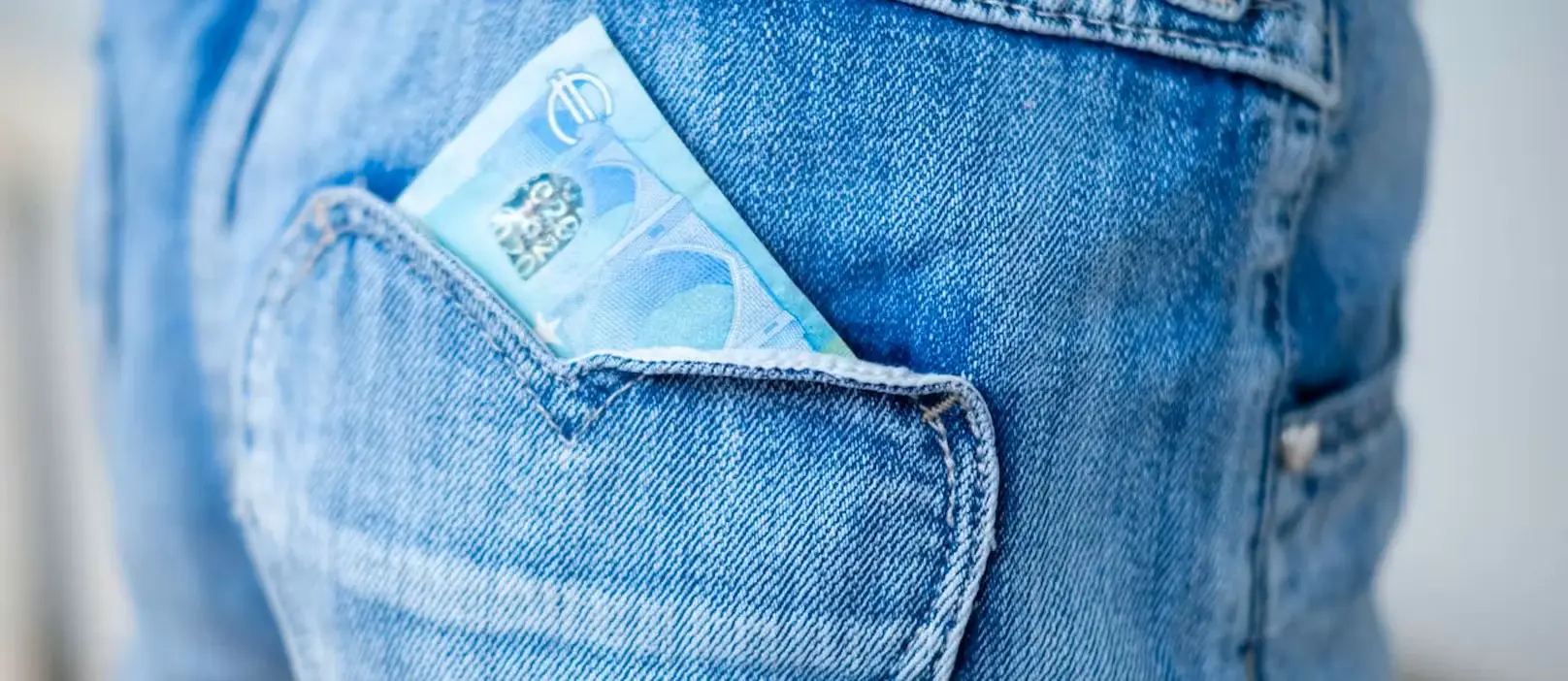 Разворот тренда: почему Европа внезапно вновь открывает для себя любовь к наличным