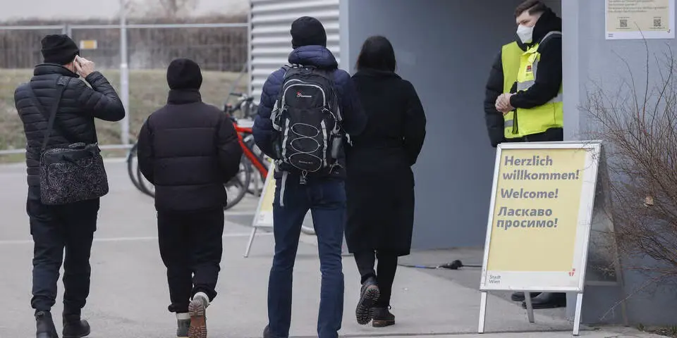 Миллиардные траты и слабый надзор: политический скандал вокруг социальной политики Вены разгорается