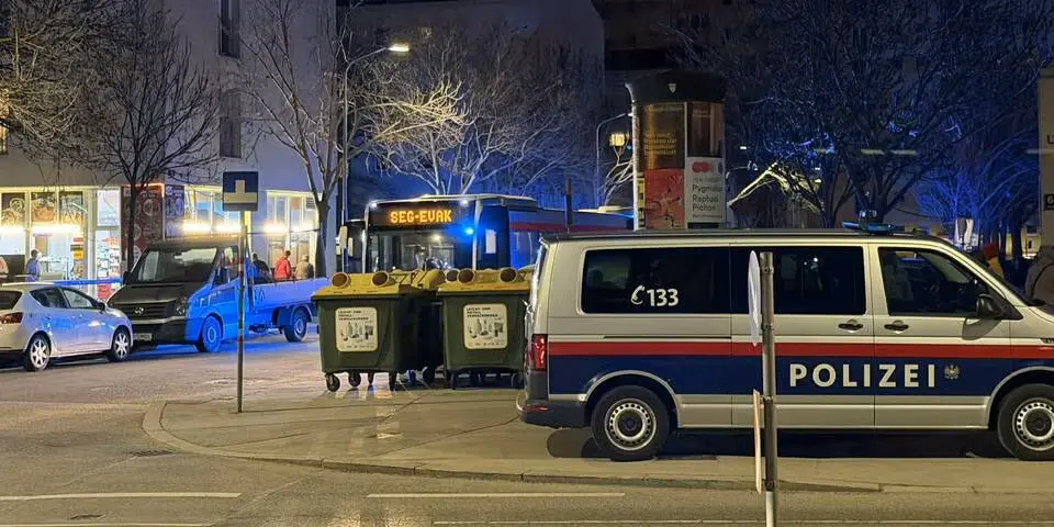 Эвакуация в Вене: обнаружена авиабомба, полиция и армия в режиме чрезвычайной ситуации