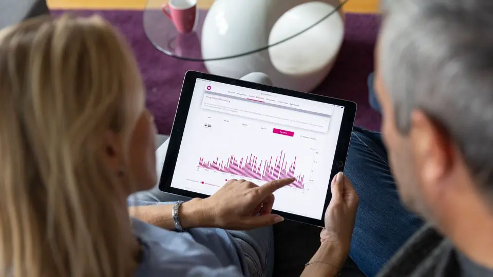 С апреля новые правила: как сэкономить на электричестве с помощью умных счётчиков и социального тарифа