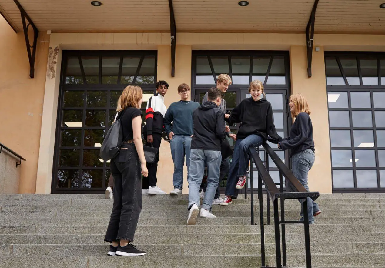 "Wallah", "Habibi" и "Ace": арабские и турецкие слова захватывают венские школы