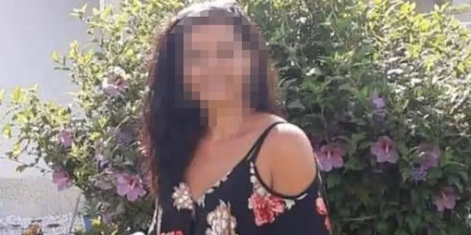 Убийство в Зоссе: 38-летняя мать четверых детей застрелена и заколота мужем