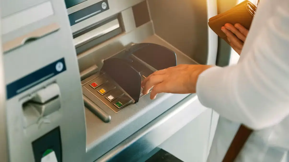 Цены в даркнете: цифровая личность австрийца стоит 76 евро, а платёжная карта — от 3 евро