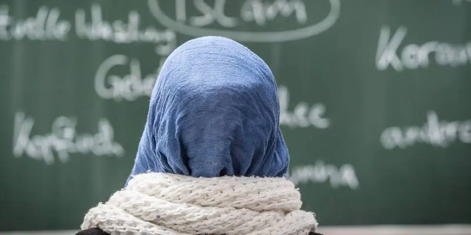 Экспертиза признала запрет хиджаба в школах Австрии противоречащим конституции