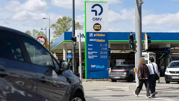 На 8–10 центов дешевле: перемирие на Ближнем Востоке добралось до автозаправок в Австрии, но радоваться рано