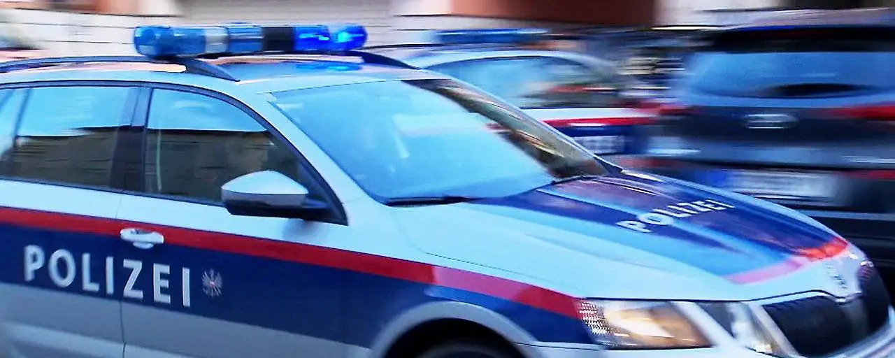 Тайна массажных студий в Инсбруке: как полиция выявила сеть притонов с женщинами из трех континентов