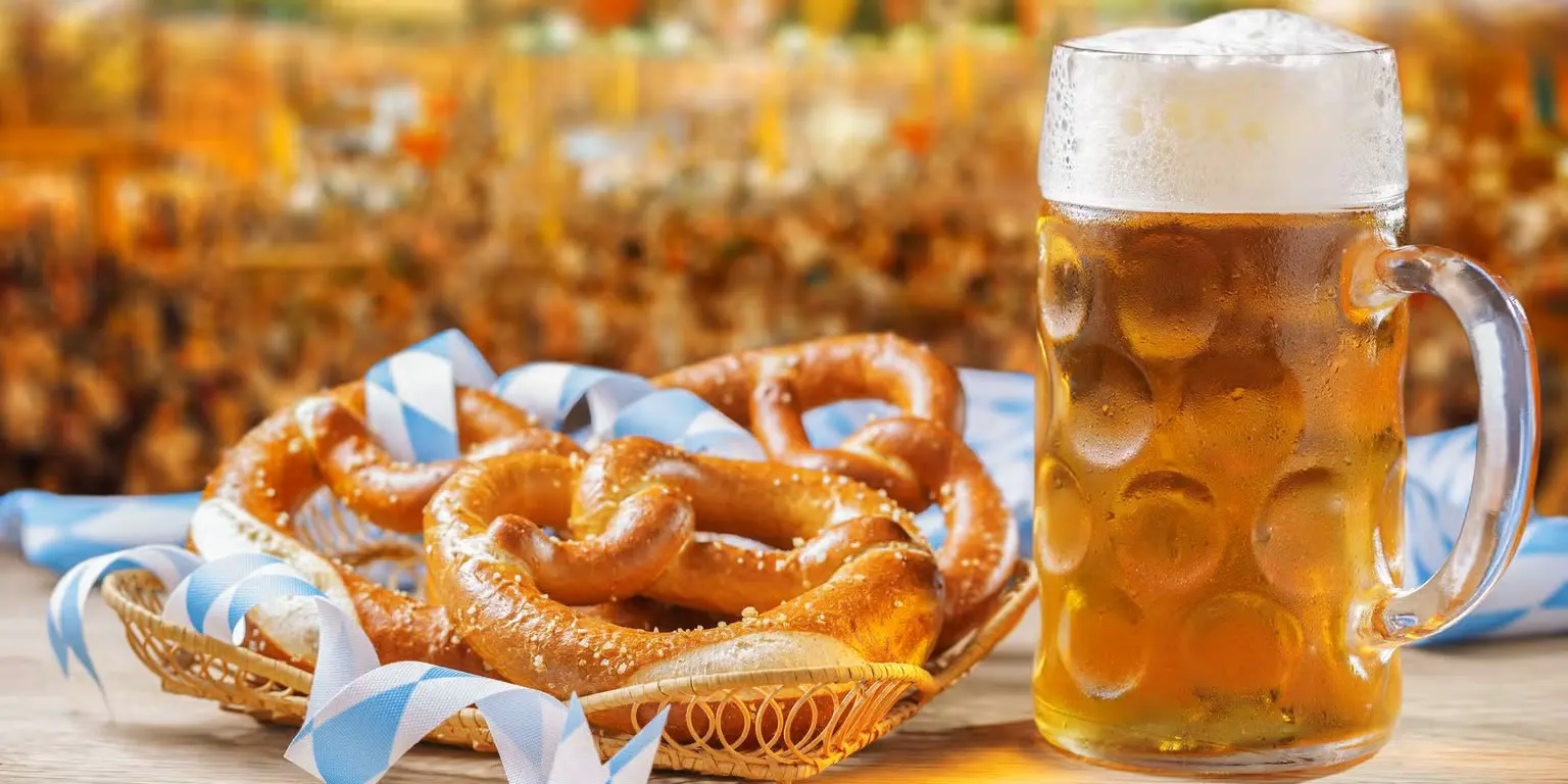 16,20 евро за литр: цены на еду и пиво на Kaiser Wiesn в Вене