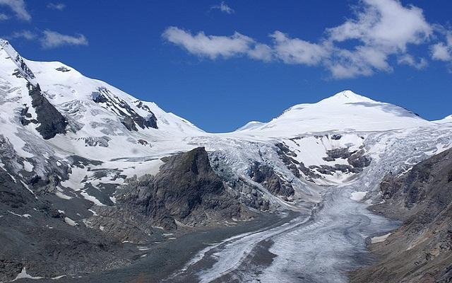 Ледник «выпустил» на свободу погибшего много лет назад альпиниста