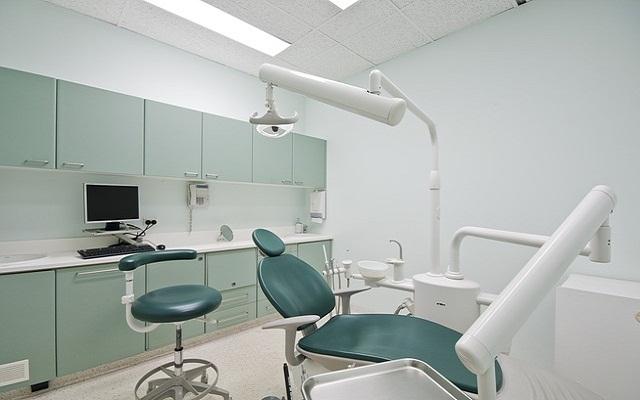 Суд взыскал 40 000 евро за зубную боль длиной в пятнадцать лет