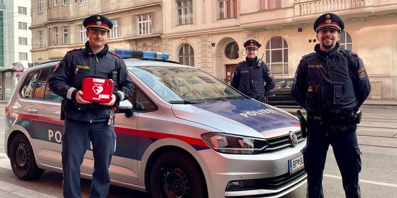 Полицейские спасли жизнь жителю Вены