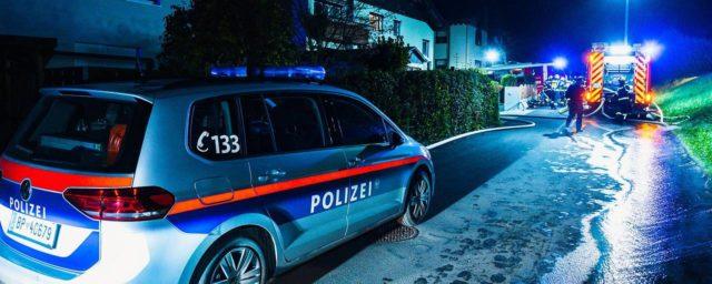 Трагедия в Верхней Австрии: мужчина после попытки убийства девушки бросился под пожарную машину