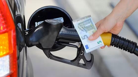 Секретный план правительства! Цена на топливо должна снова вырасти до 2 евро